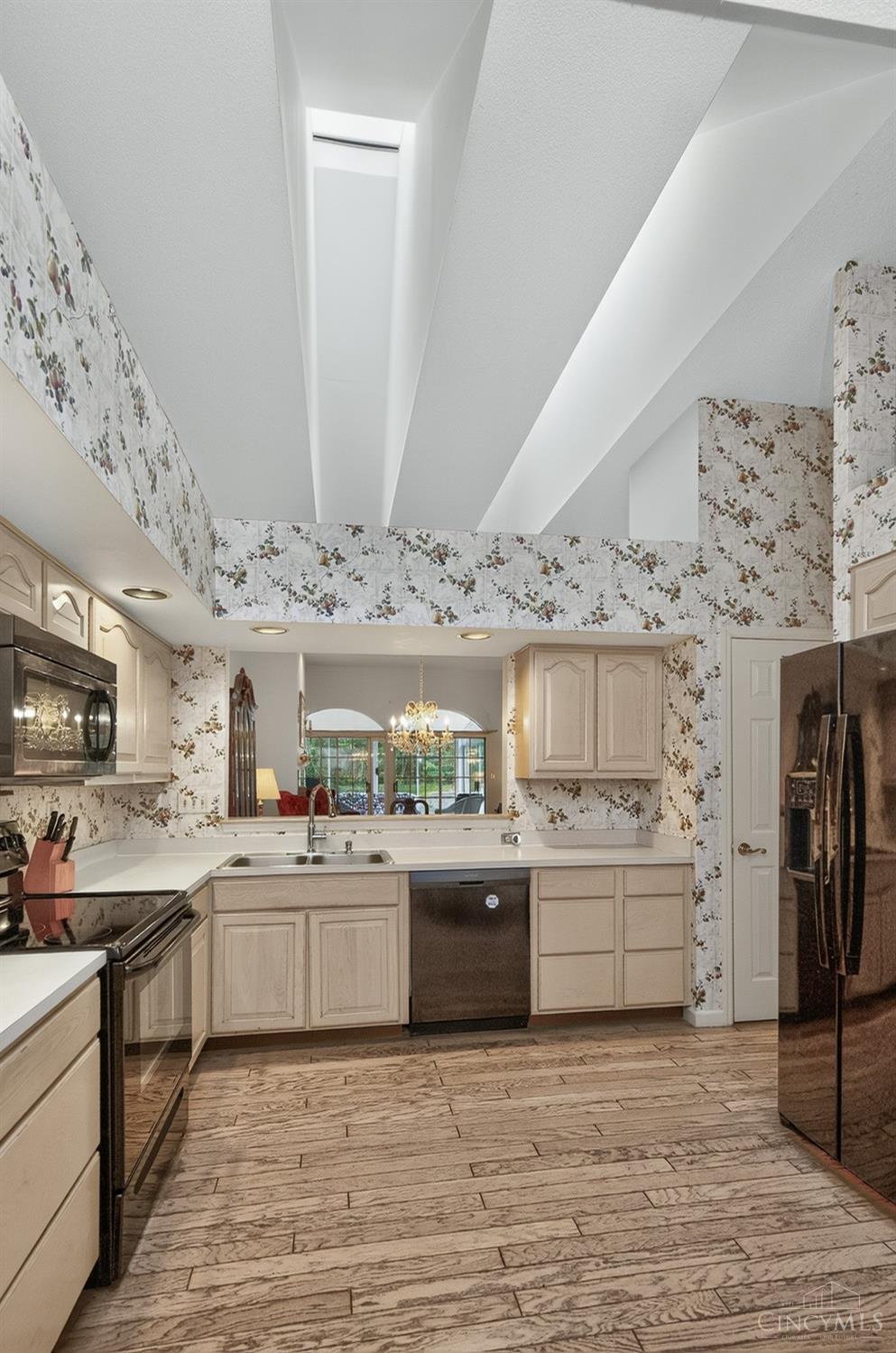 12178 Peak Drive, Springdale, OH, 45246 — photo 12