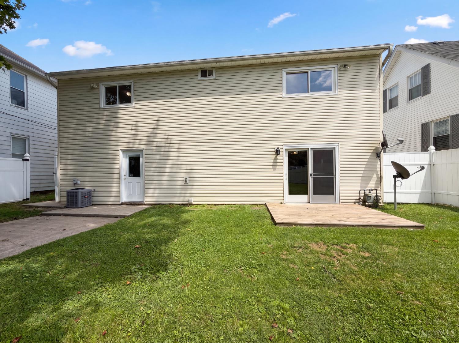561 Nowlin Avenue, Greendale, IN, 47025 — photo 5