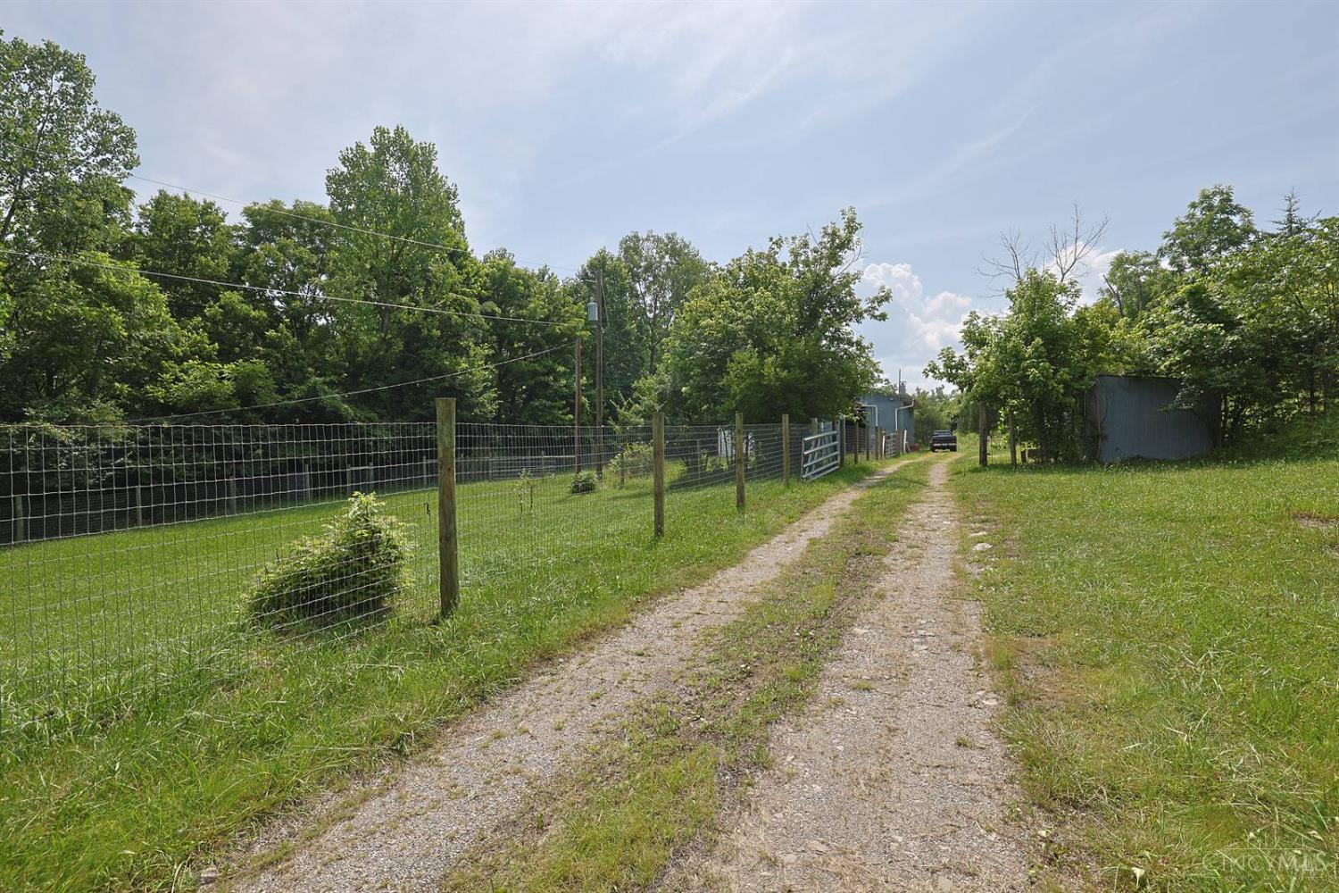 9560 Lockwood Hill Road, Colerain Twp, OH, 45247 — photo 12