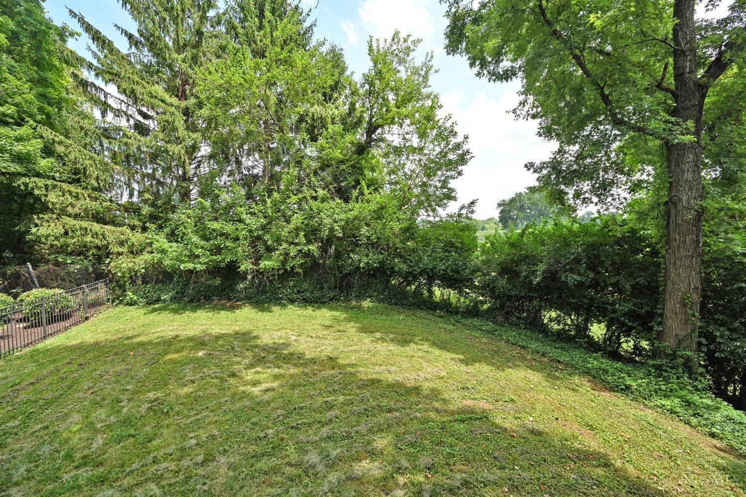 3559 Rawson Place, Cincinnati, OH, 45209 — photo 38