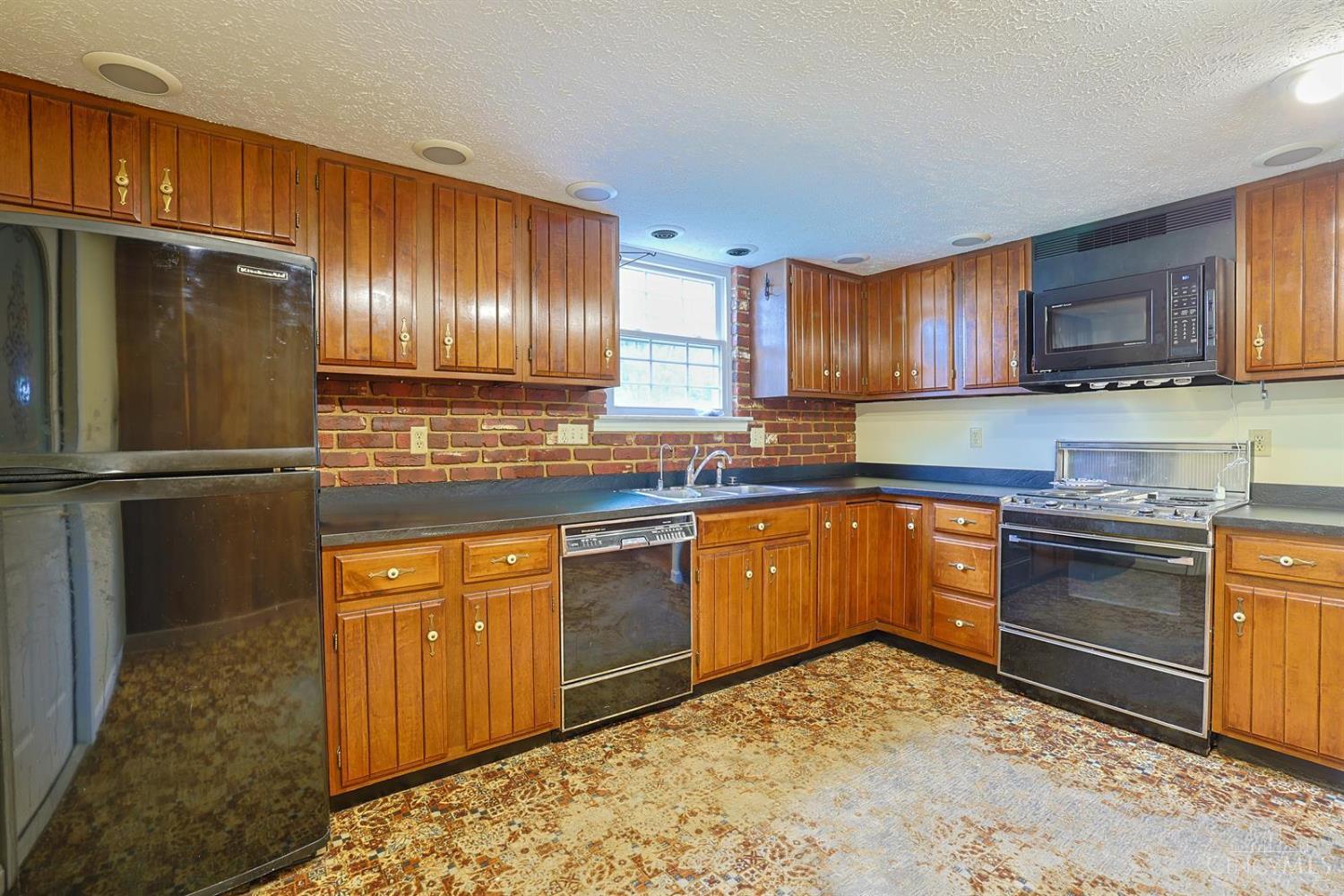 513 Columbus Avenue, Blanchester, OH, 45107 — photo 15
