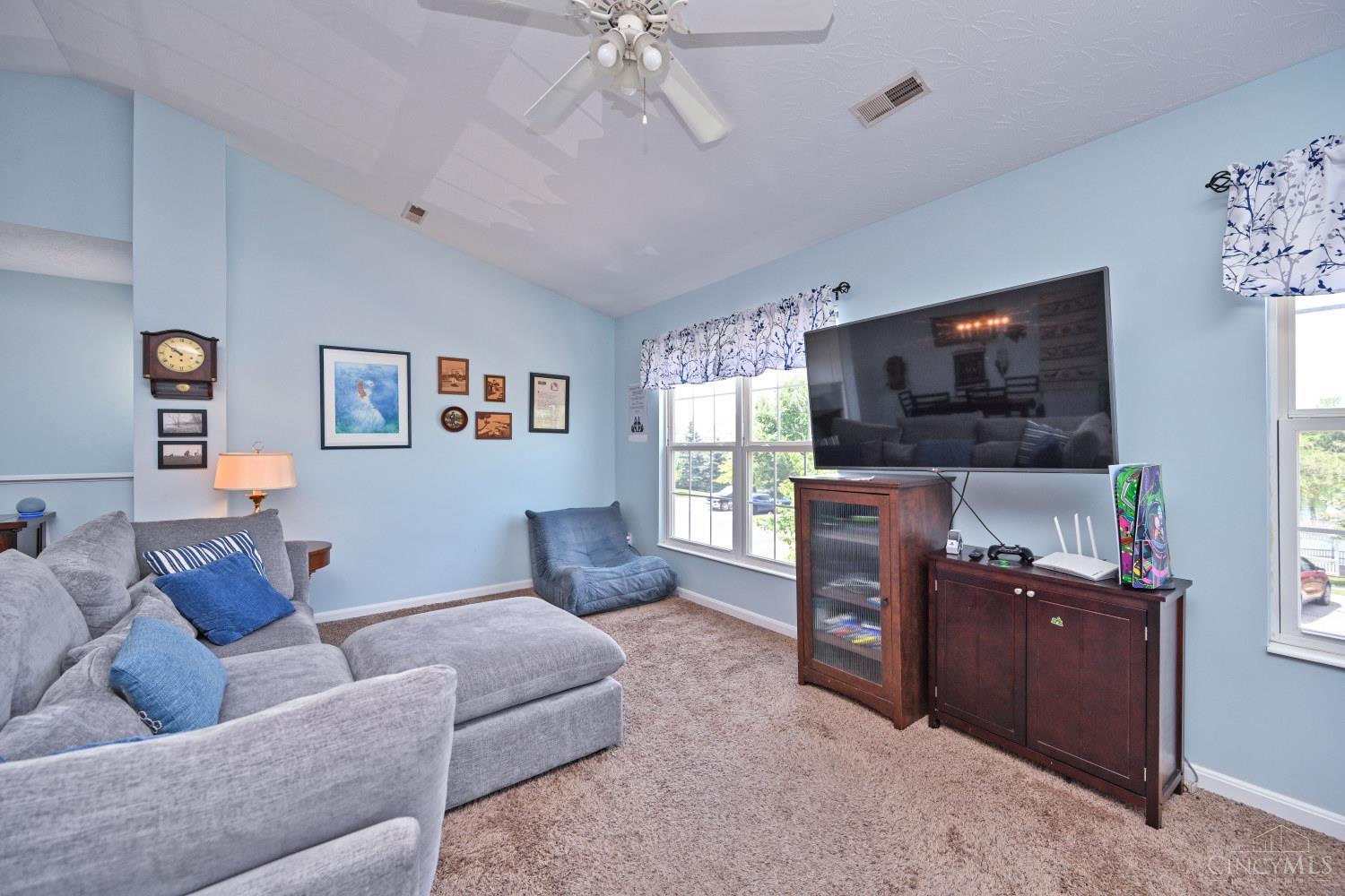 1064 Heritage Green Drive, Monroe, OH, 45050 — photo 12