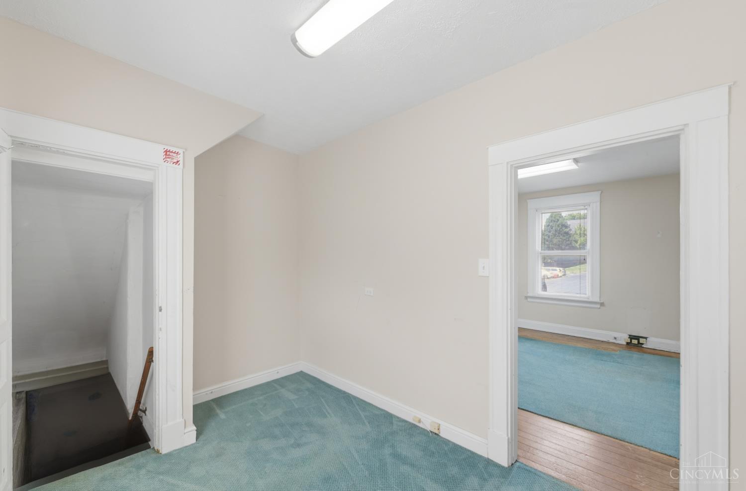 7816 Laurel Avenue, Madeira, OH, 45243 — photo 14