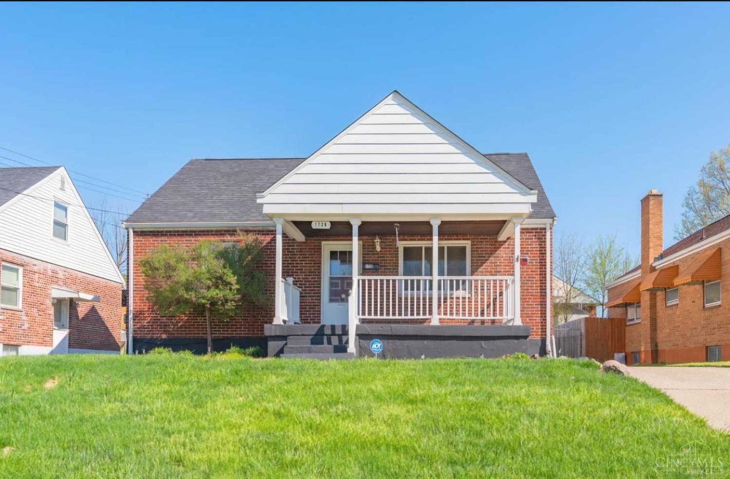 1720 Marilyn Lane