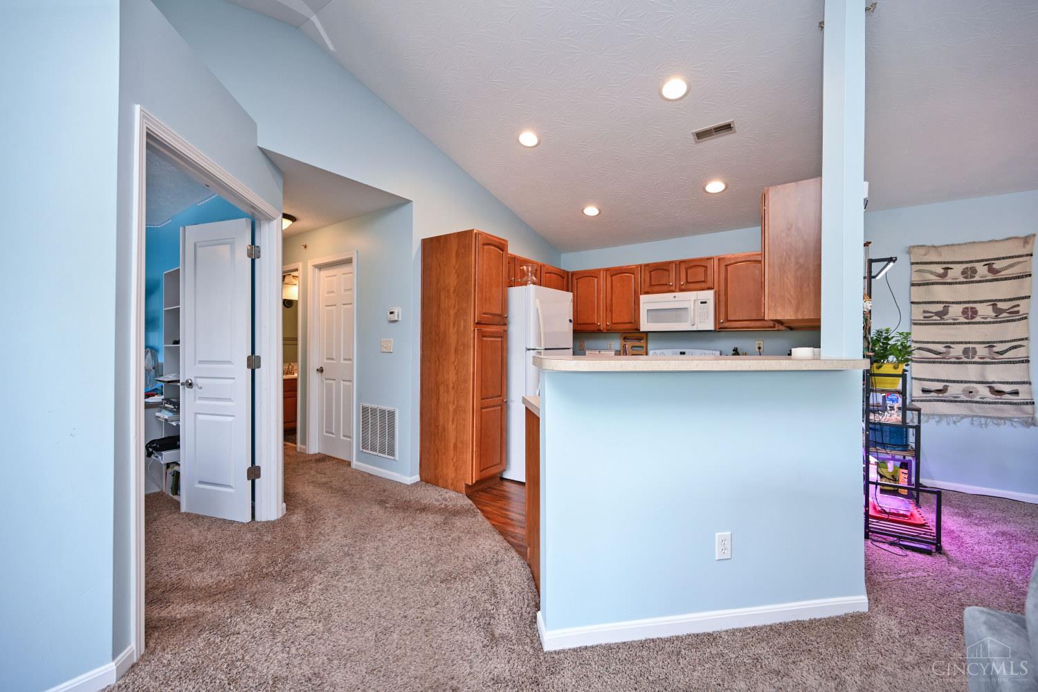 1064 Heritage Green Drive, Monroe, OH, 45050 — photo 14