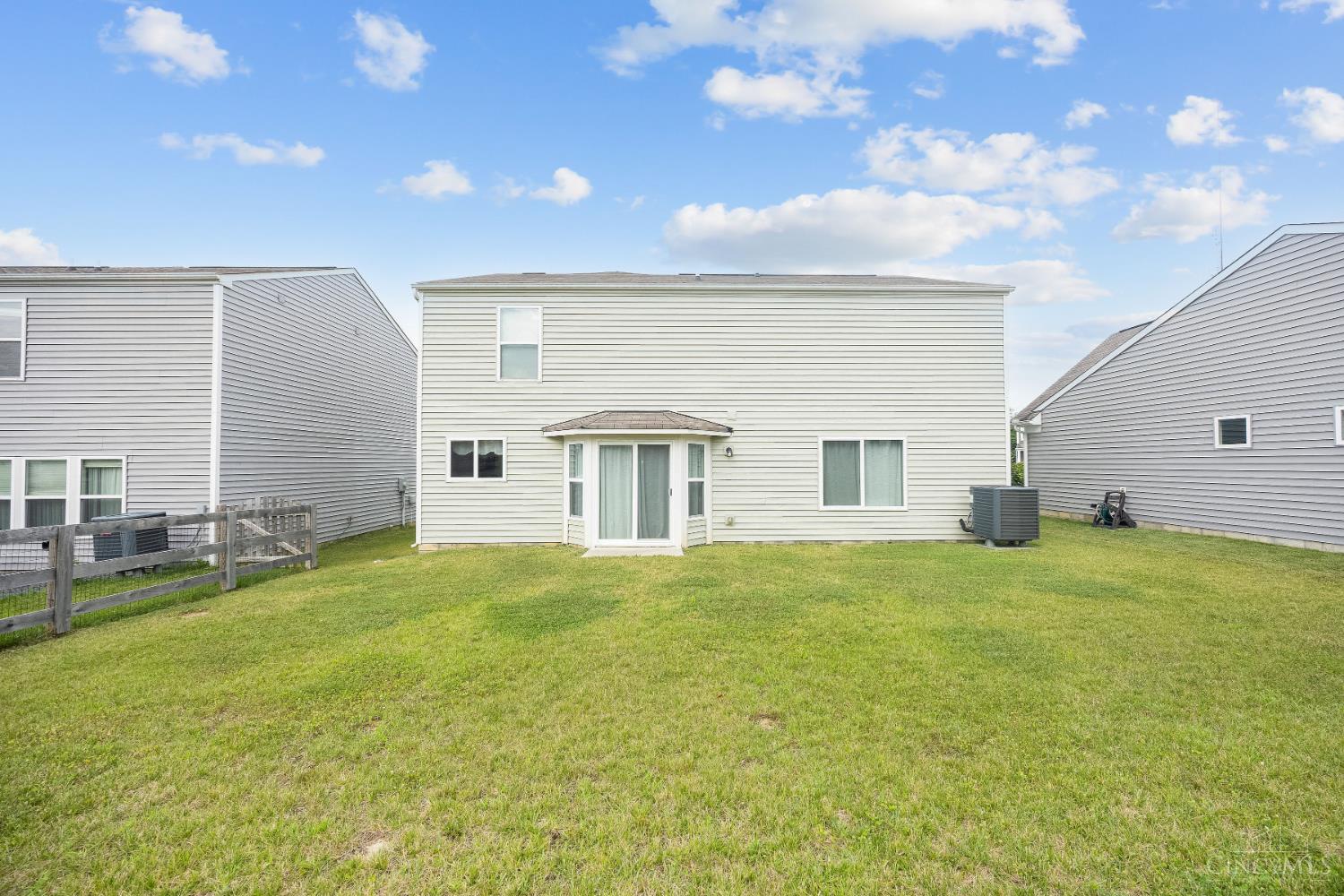 Homes for sale in South Lebanon, OH | 5603 Noble Ct, South Lebanon, OH 45065 | MLS# 1886245