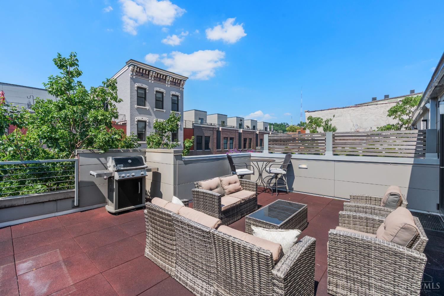 11 Mercer Street, Cincinnati, OH, 45202 — photo 44