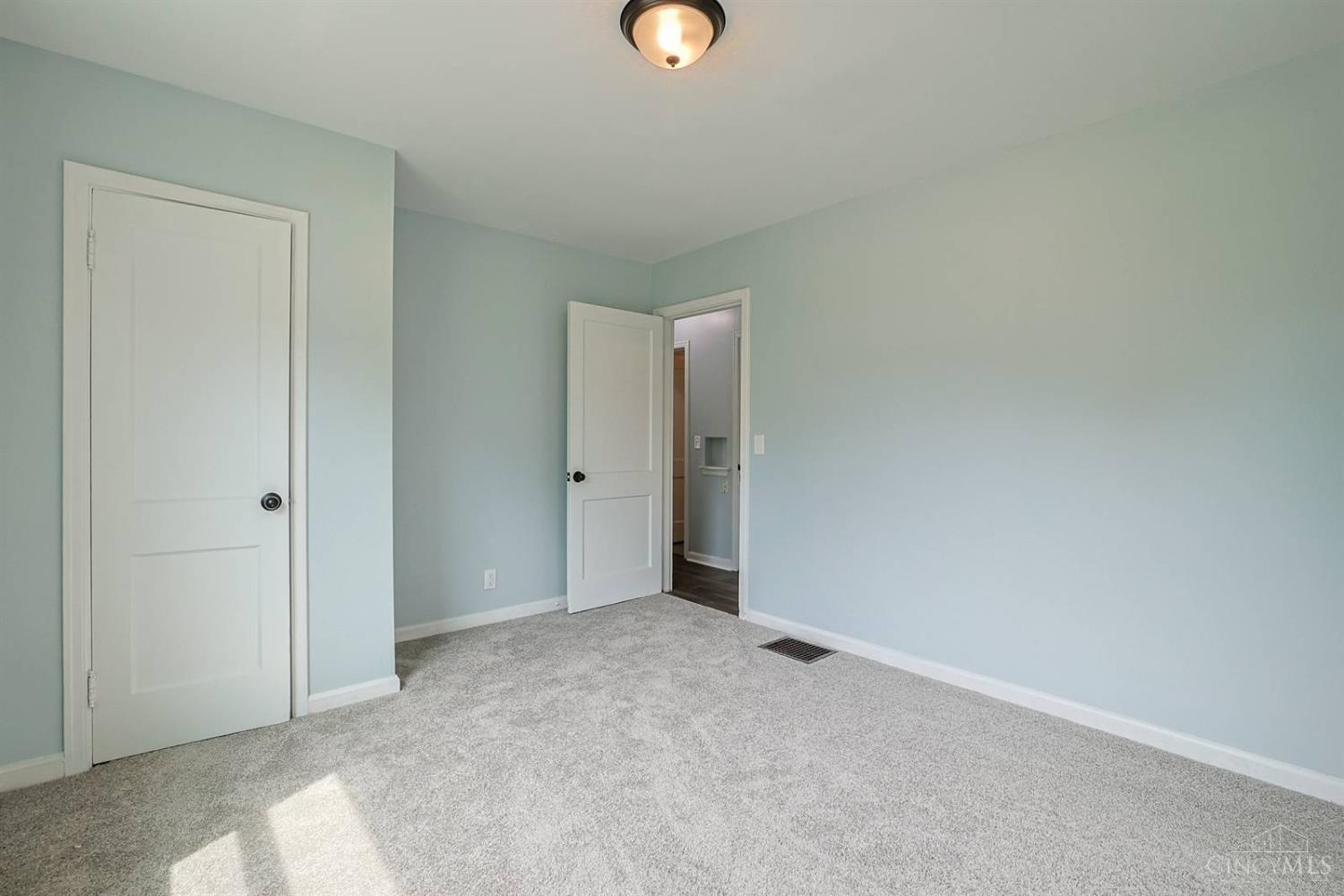 7734 Bitteroot Lane, Cincinnati, OH, 45224 — photo 16