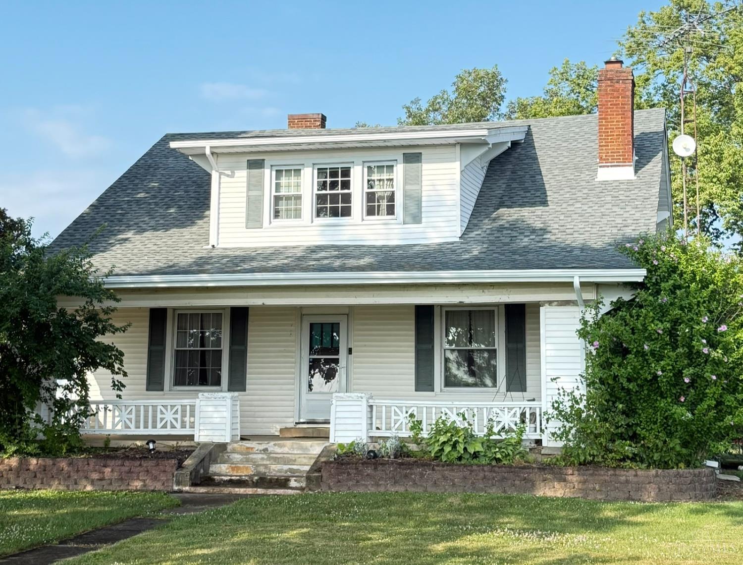 7764 Glaze Road, New Holland, OH, 43145