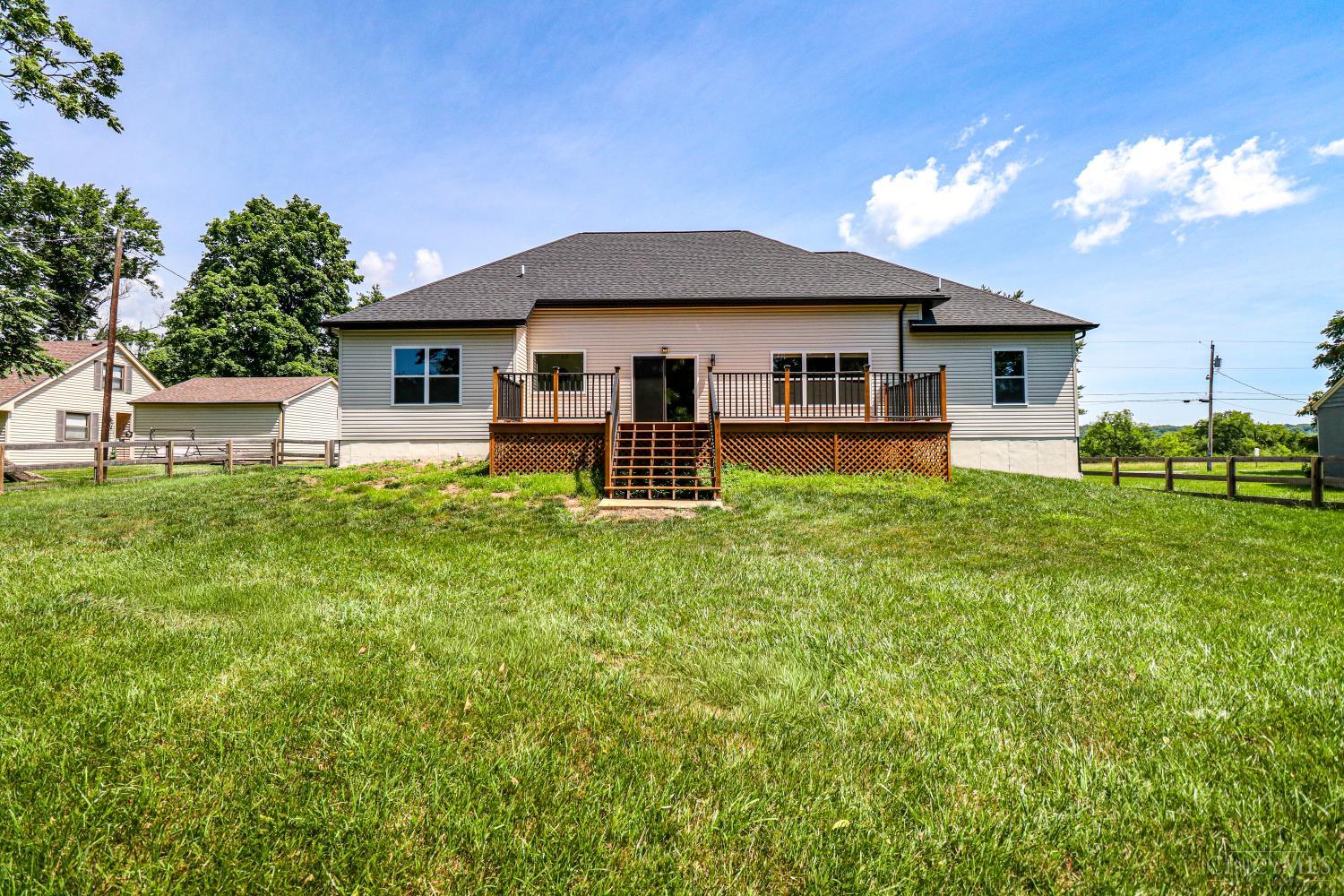 10125 Zumstein Avenue, Symmes Twp, OH, 45111 — photo 32