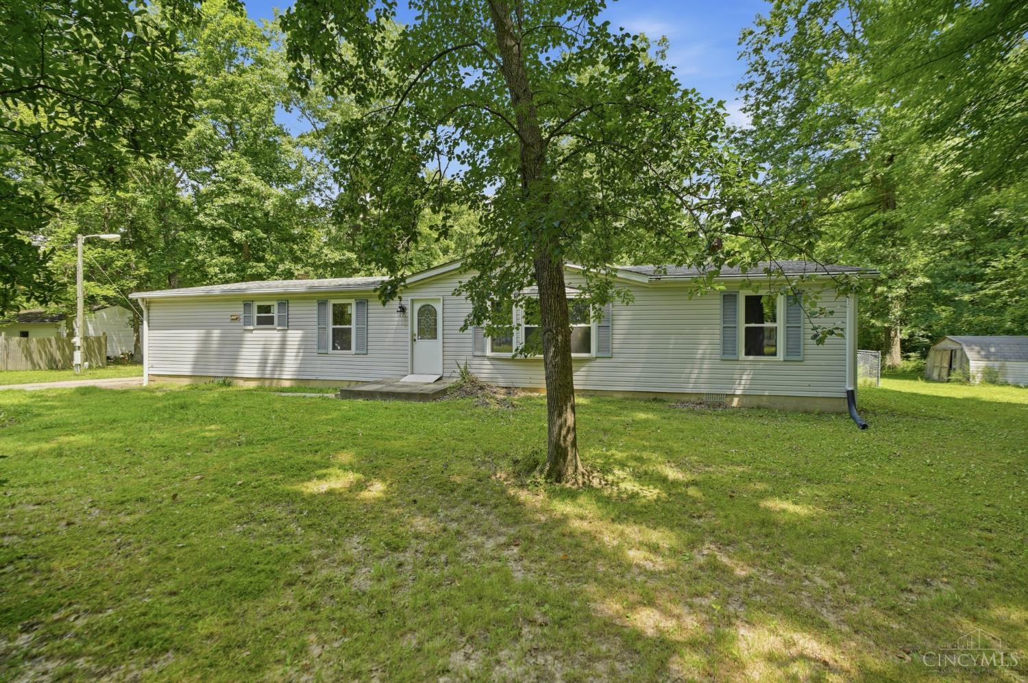 Homes for sale in Monroe Twp, OH | 2873 Lindale Mount Holly Rd, Monroe Twp, OH 45102 | MLS# 1886144
