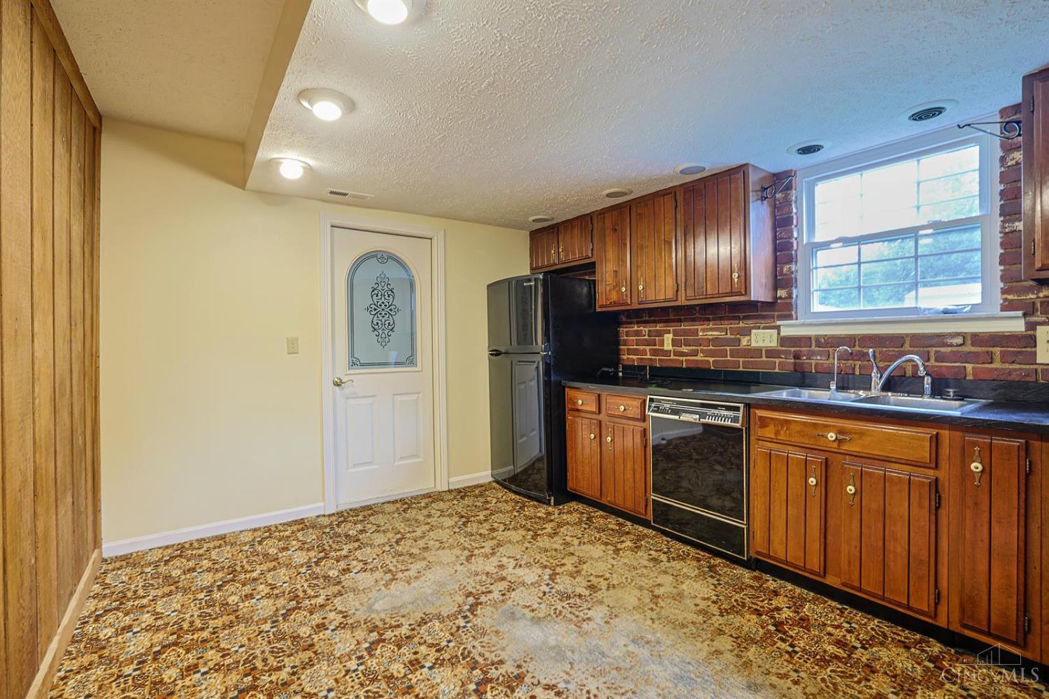 513 Columbus Avenue, Blanchester, OH, 45107 — photo 14