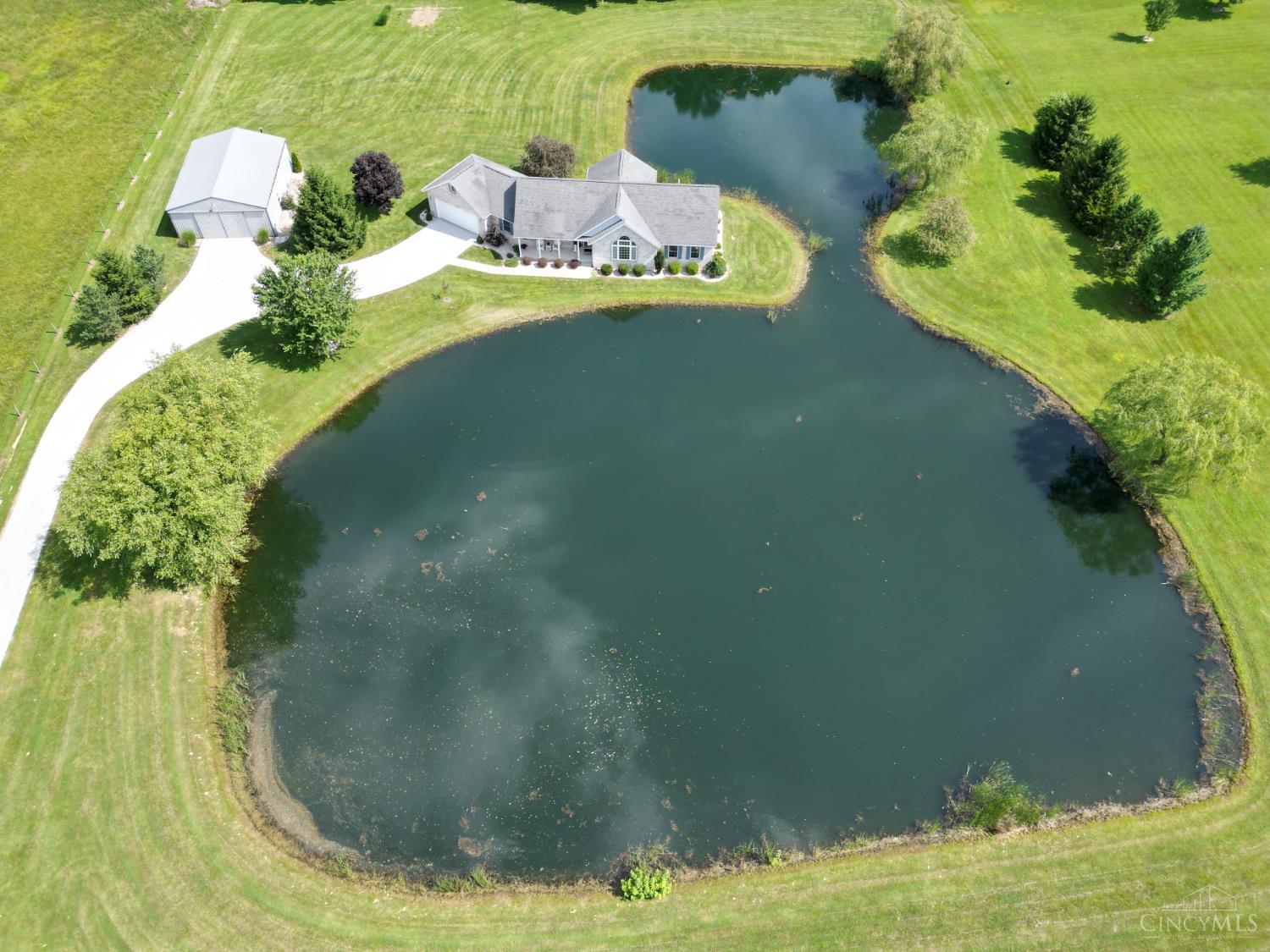 2nd image of 2008 E County Road 450 N, Milan, IN 47031 | MLS# 1885902