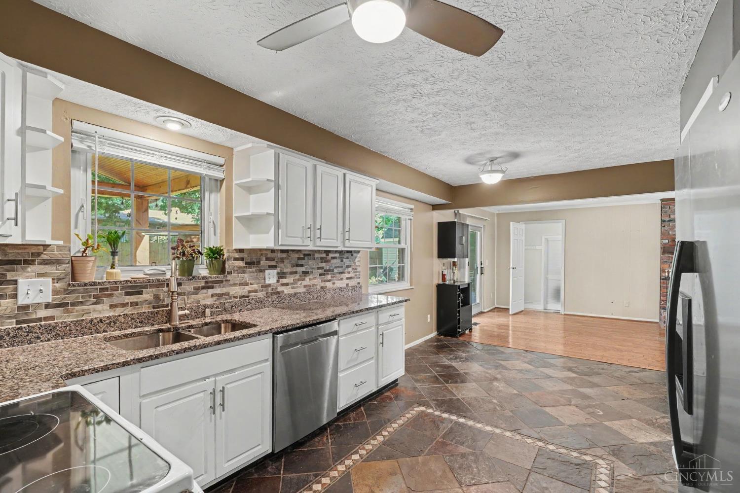 1682 Foxwood Trail, Miami Twp, OH, 45140