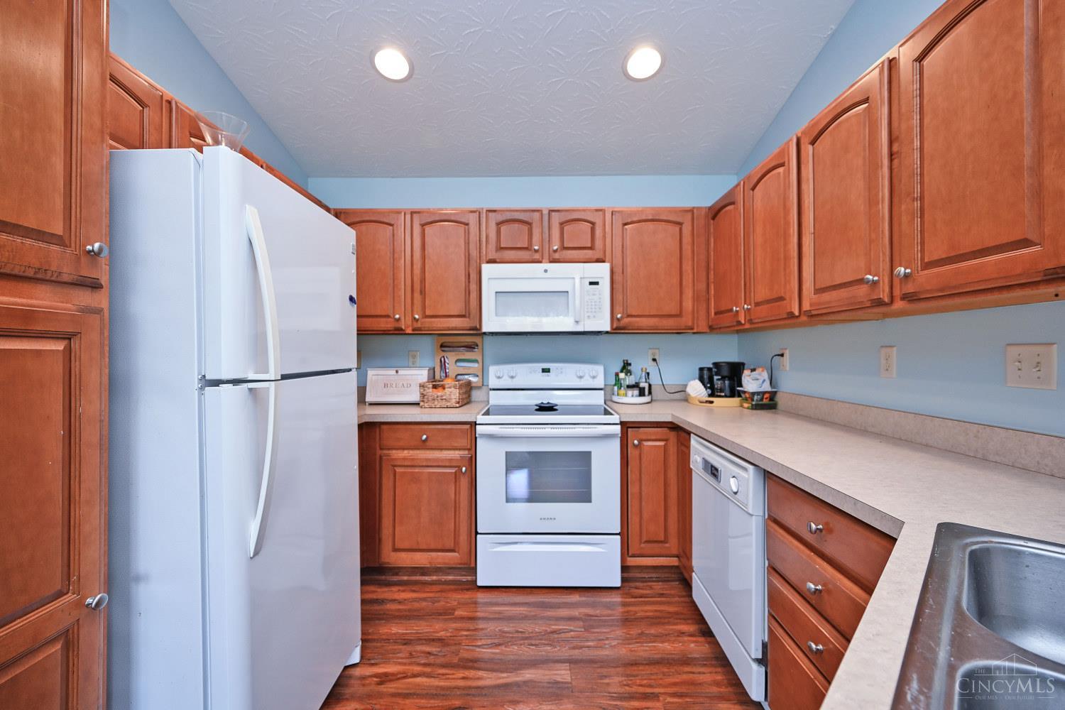 1064 Heritage Green Drive, Monroe, OH, 45050 — photo 16