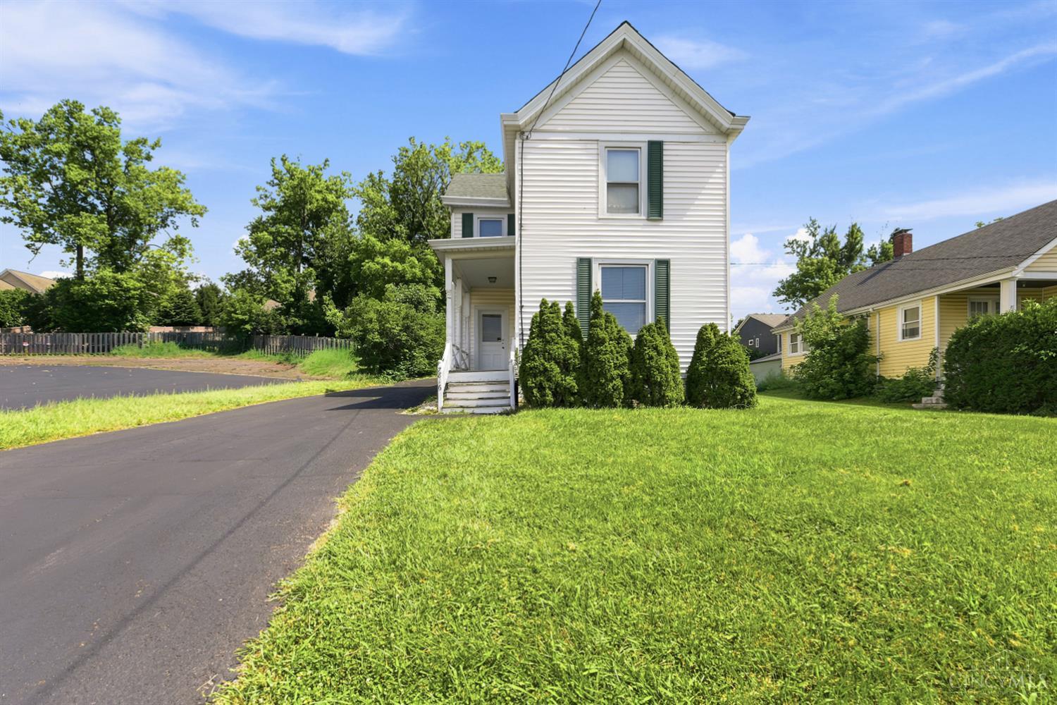 7816 Laurel Avenue, Madeira, OH, 45243 — photo 2