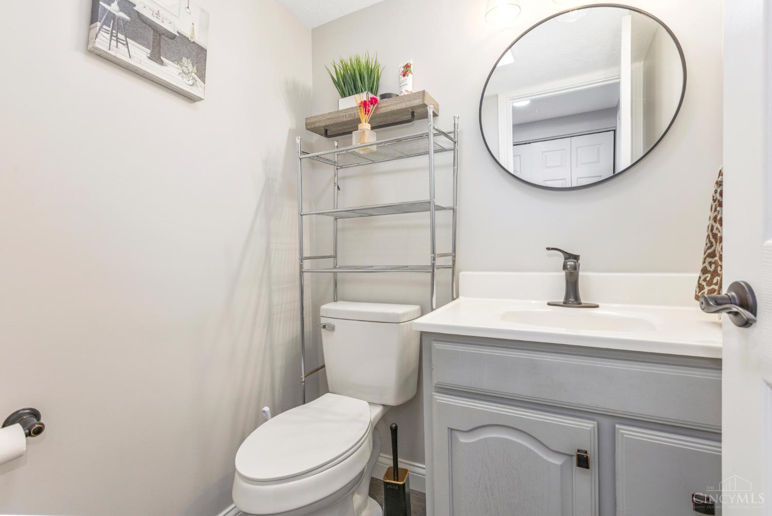 8147 Woodward Drive, West Chester, OH, 45069 — photo 6