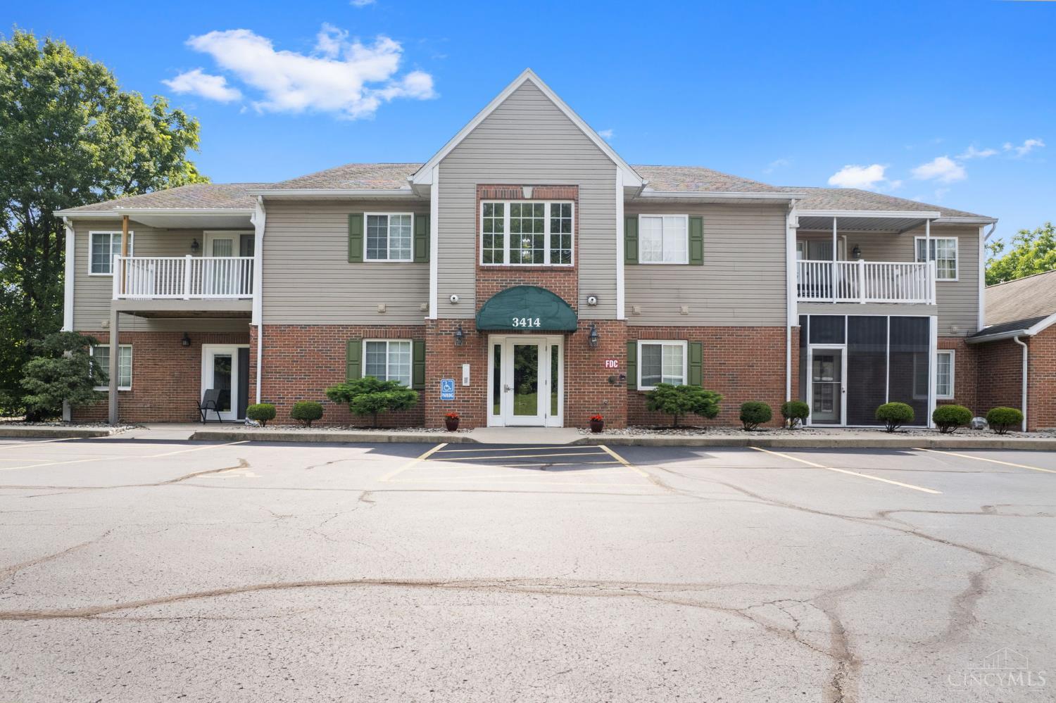 3414 North Bend Road #8, Green Twp, OH, 45239