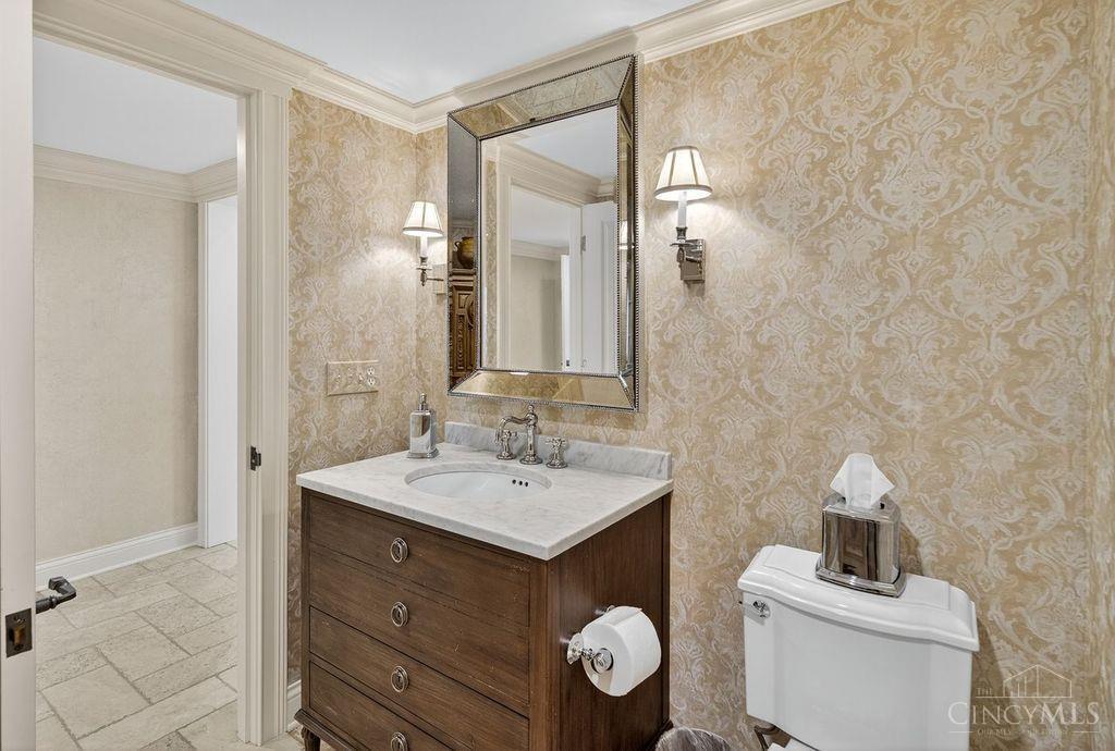 5 Twin Hills Ridge Drive, Cincinnati, OH, 45230 — photo 44