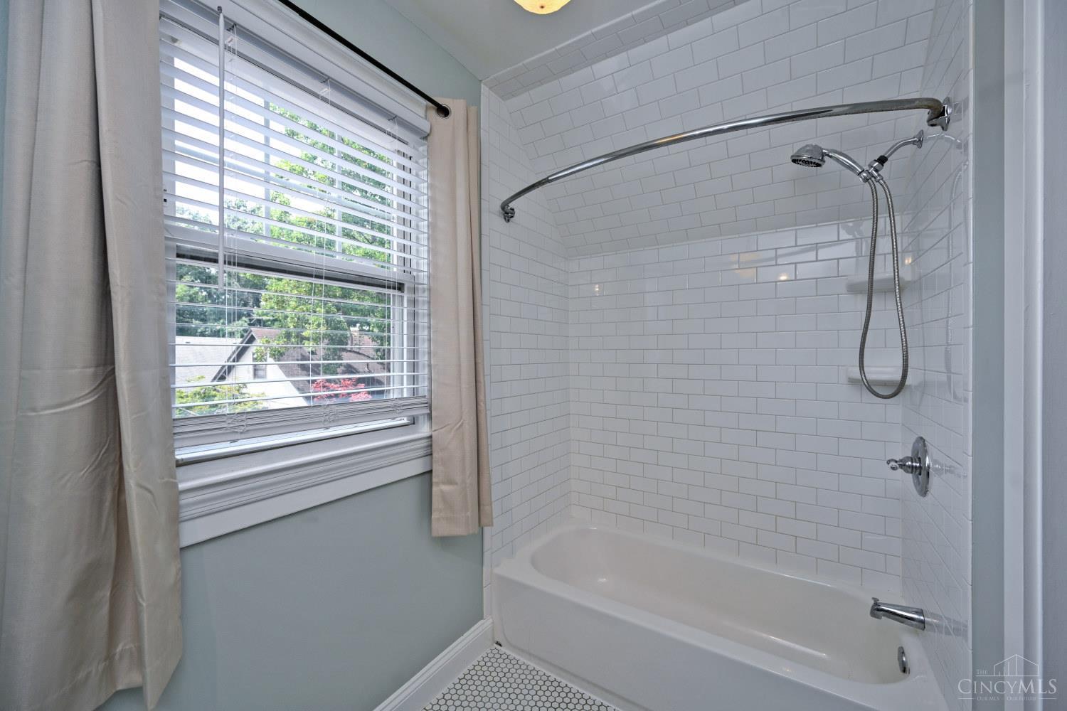 3559 Rawson Place, Cincinnati, OH, 45209 — photo 30