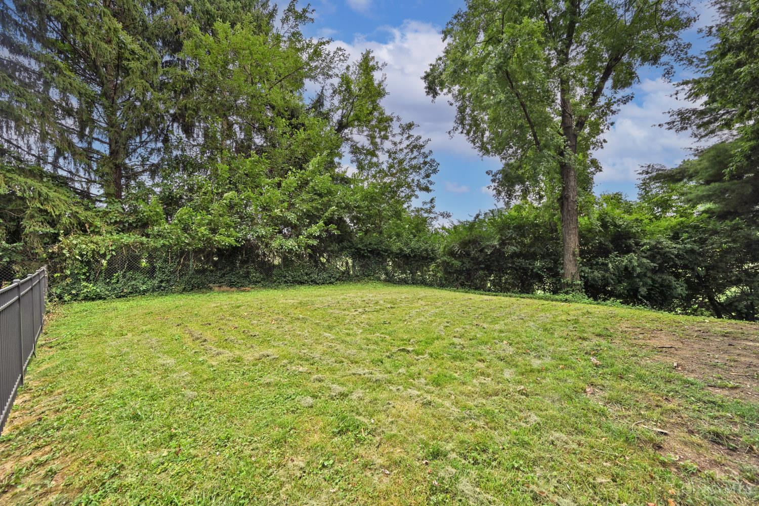 3559 Rawson Place, Cincinnati, OH, 45209 — photo 40