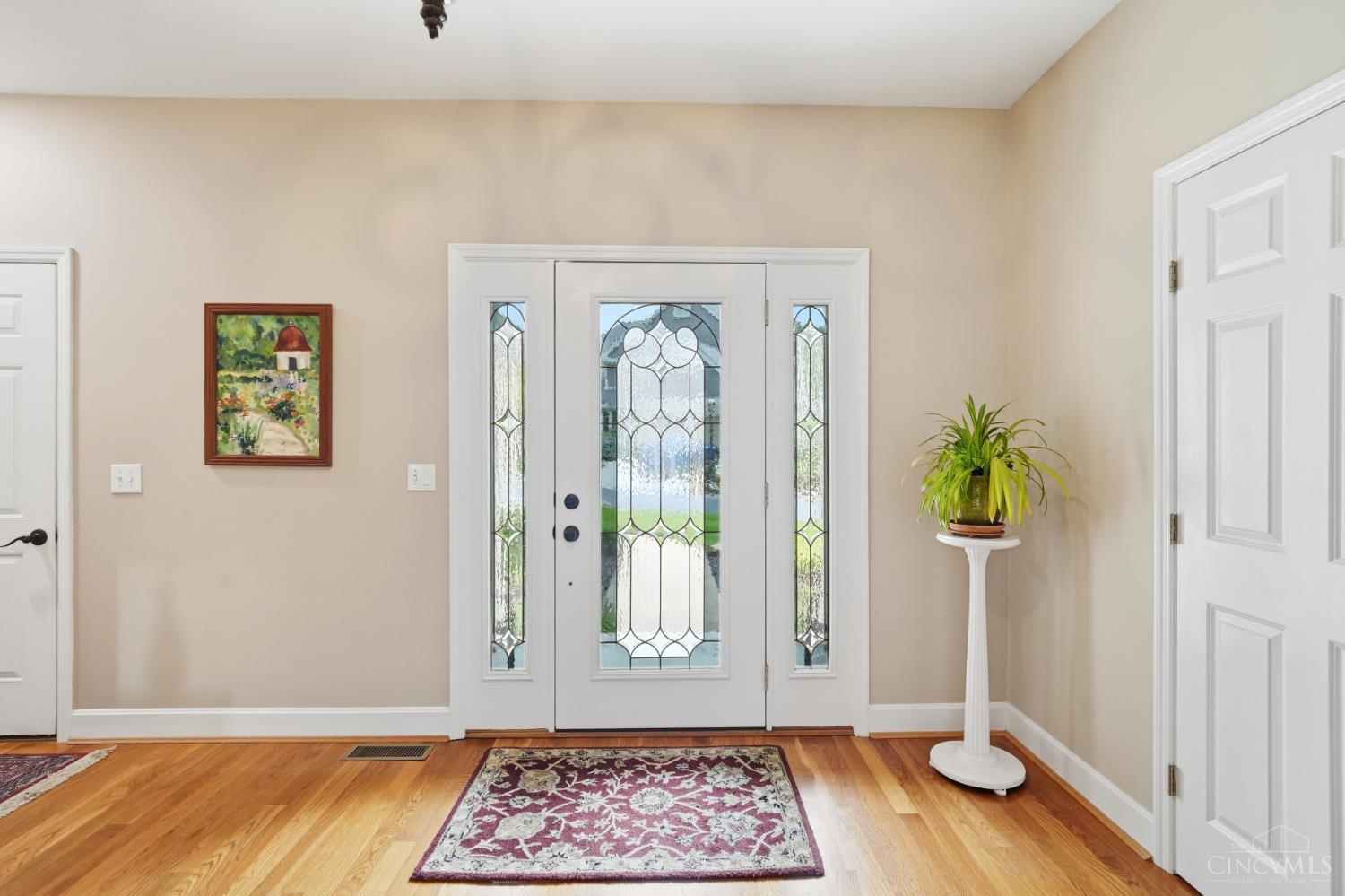 795 Windings Lane, Cincinnati, OH, 45220 — photo 4