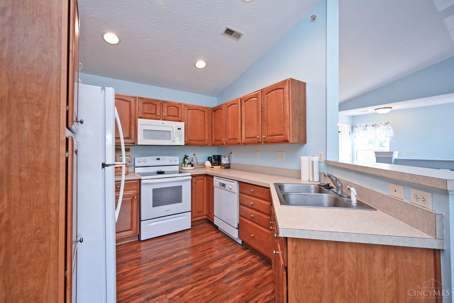 1064 Heritage Green Drive, Monroe, OH, 45050 — photo 15