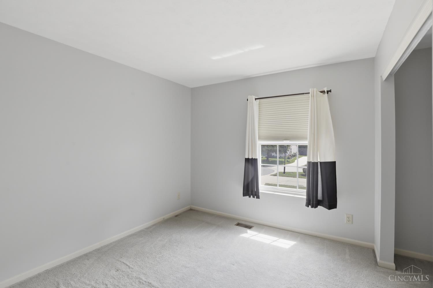 932 Saffron Lane, Miami Twp, OH, 45150 — photo 15