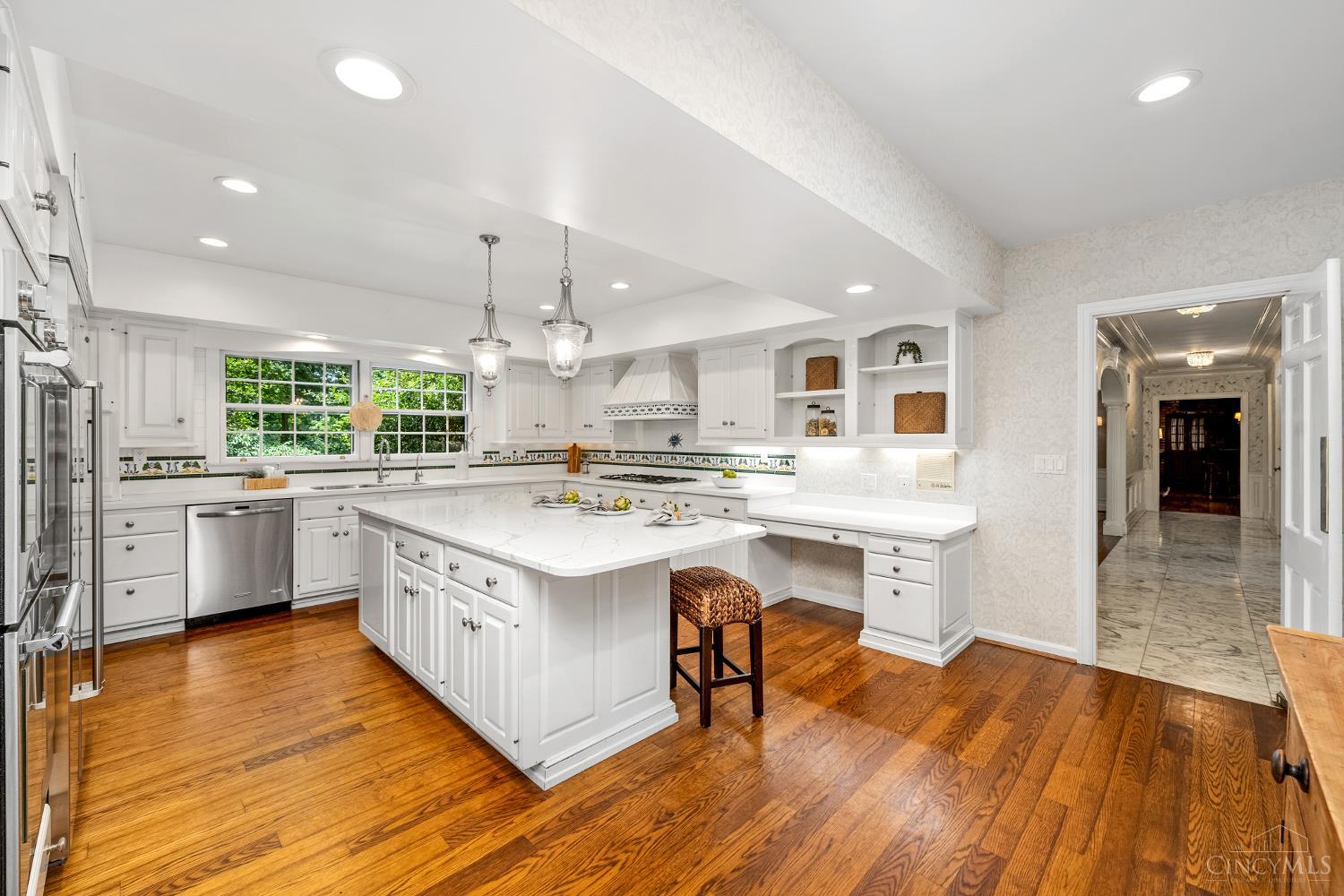 5475 Waring Drive, Indian Hill, OH, 45243 — photo 15