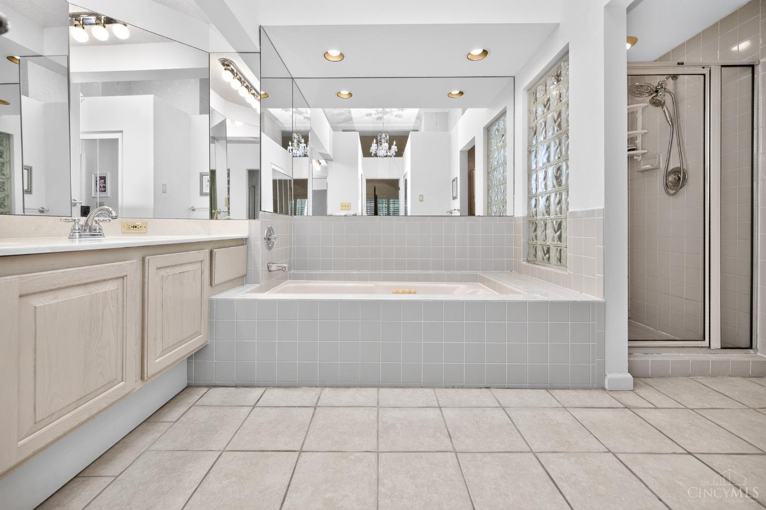 12178 Peak Drive, Springdale, OH, 45246 — photo 37