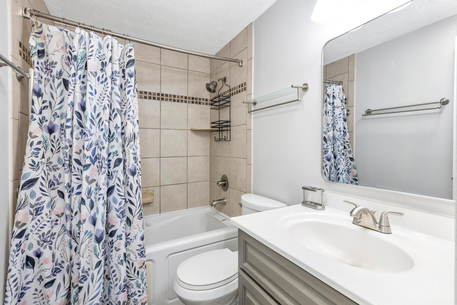 8147 Woodward Drive, West Chester, OH, 45069 — photo 23