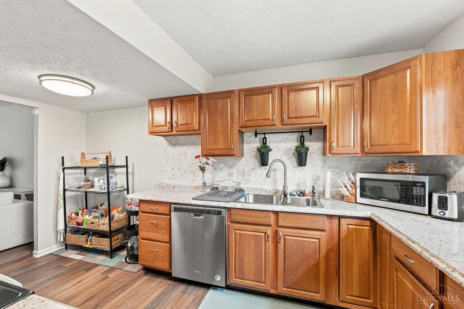 3495 Amberway Court, Colerain Twp, OH, 45251 — photo 8