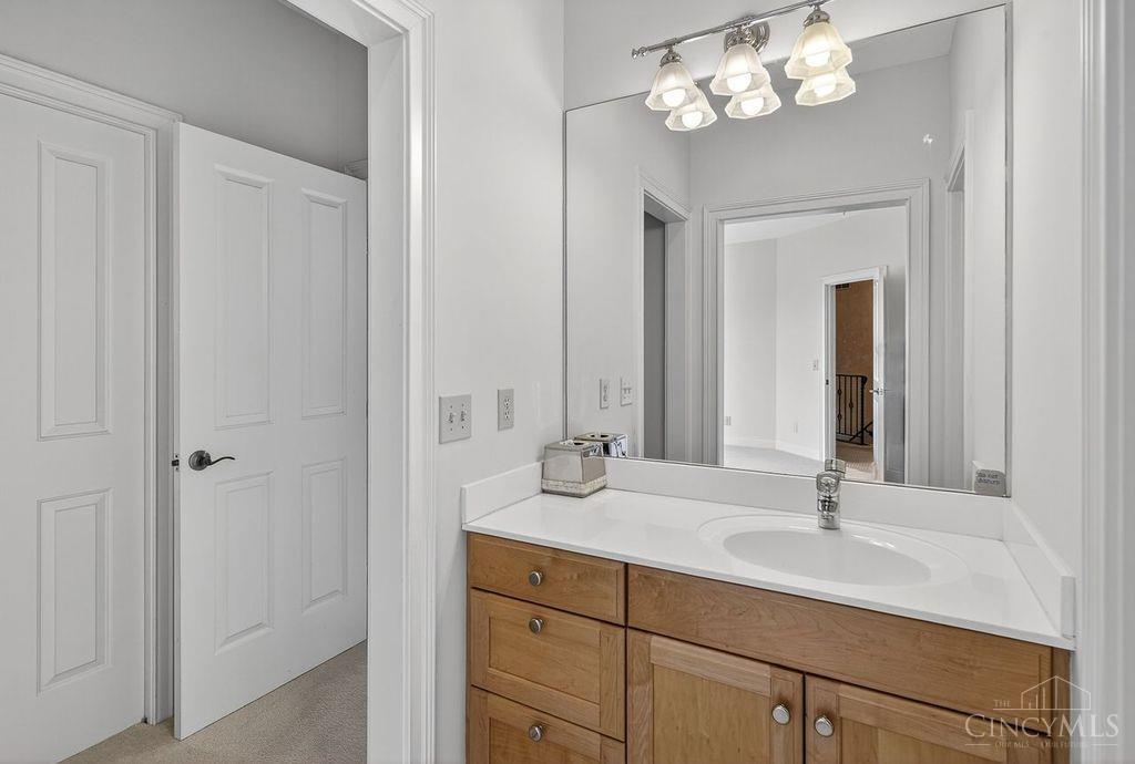 5 Twin Hills Ridge Drive, Cincinnati, OH, 45230 — photo 61