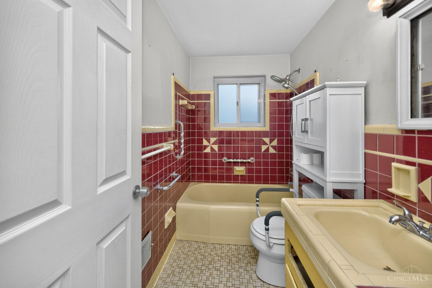 1324 Thurnridge Drive, Reading, OH, 45215 — photo 18
