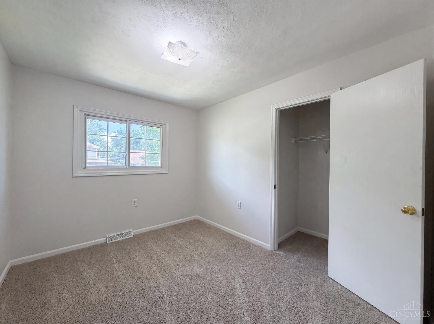 561 Nowlin Avenue, Greendale, IN, 47025 — photo 15