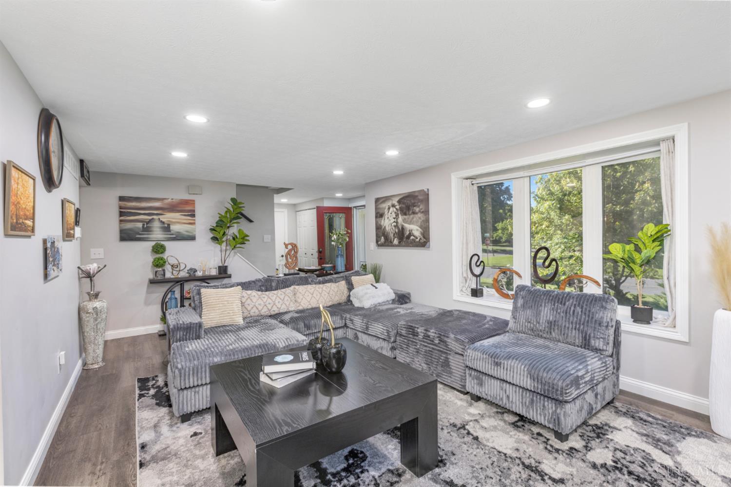 8147 Woodward Drive, West Chester, OH, 45069 — photo 4