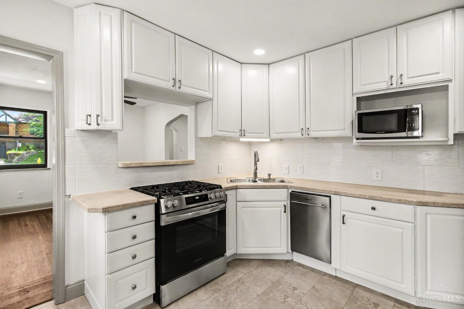 3205 Stanhope Avenue, Cincinnati, OH, 45211 — photo 15