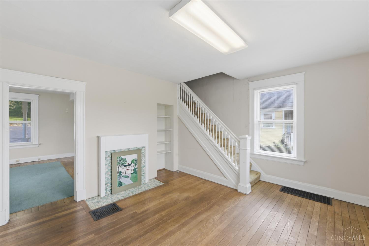 7816 Laurel Avenue, Madeira, OH, 45243 — photo 5