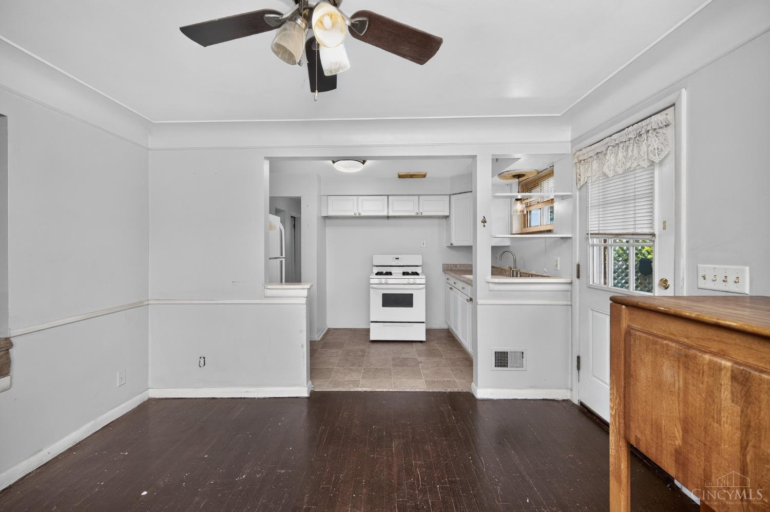 1324 Thurnridge Drive, Reading, OH, 45215 — photo 16