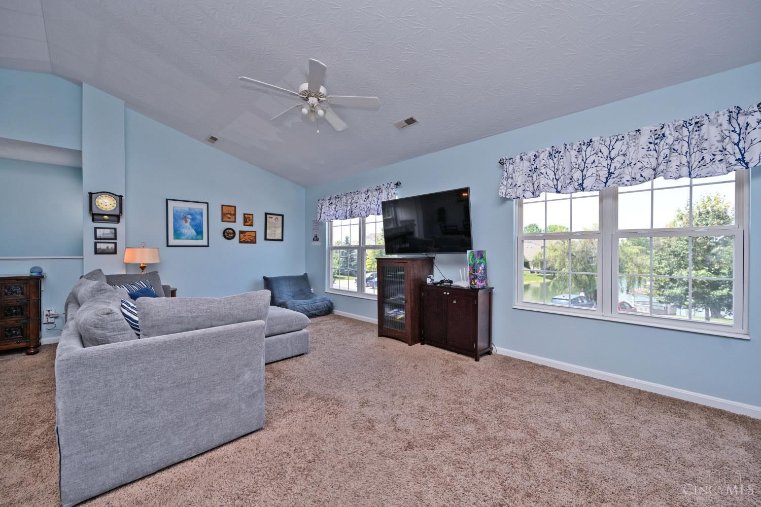 1064 Heritage Green Drive, Monroe, OH, 45050 — photo 9