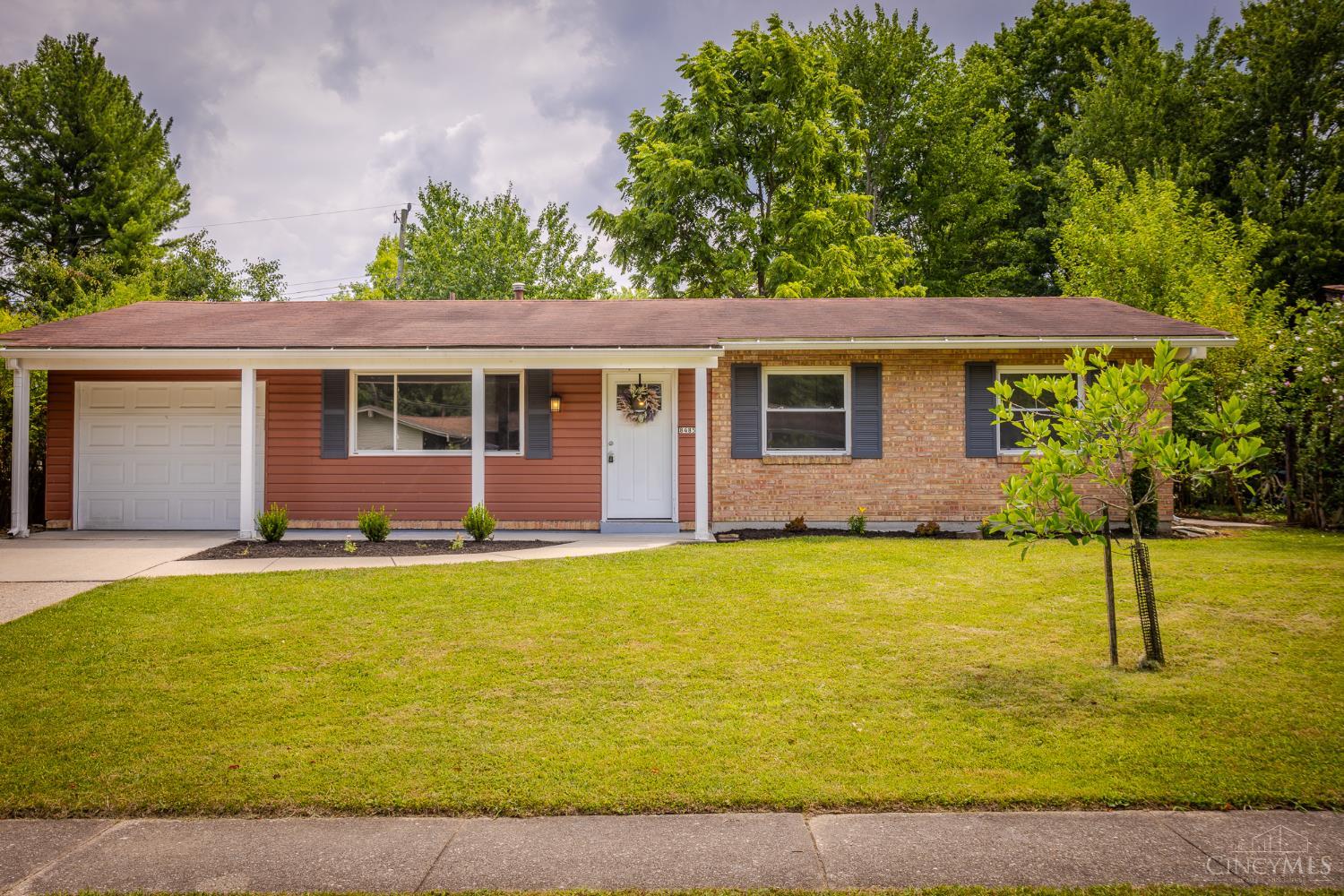 Homes for sale in Anderson Twp, OH | 8485 Linderwood Ln, Anderson Twp, OH 45255 | MLS# 1886352