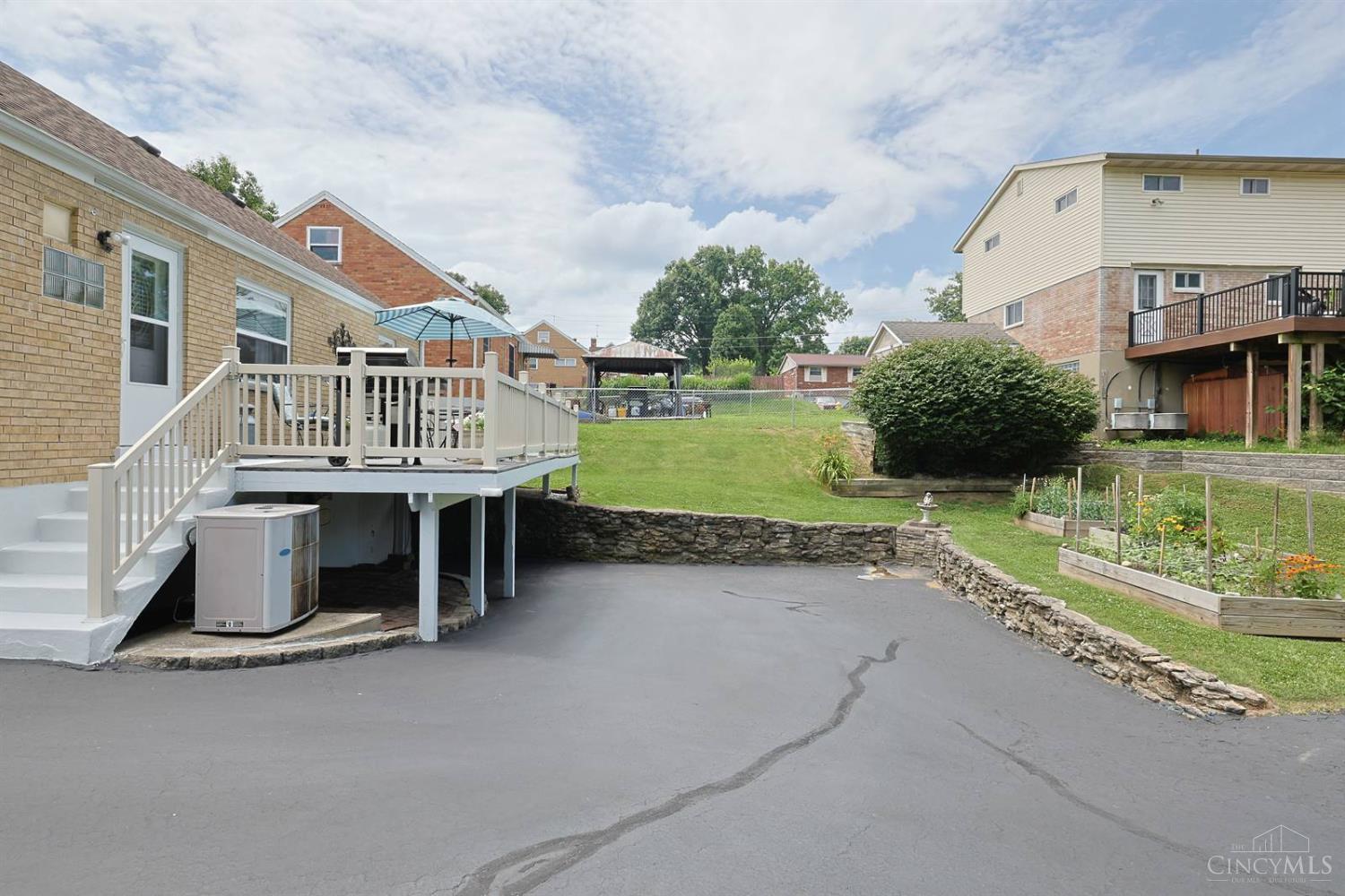 5994 Lawrence Road, Green Twp, OH, 45248 — photo 35