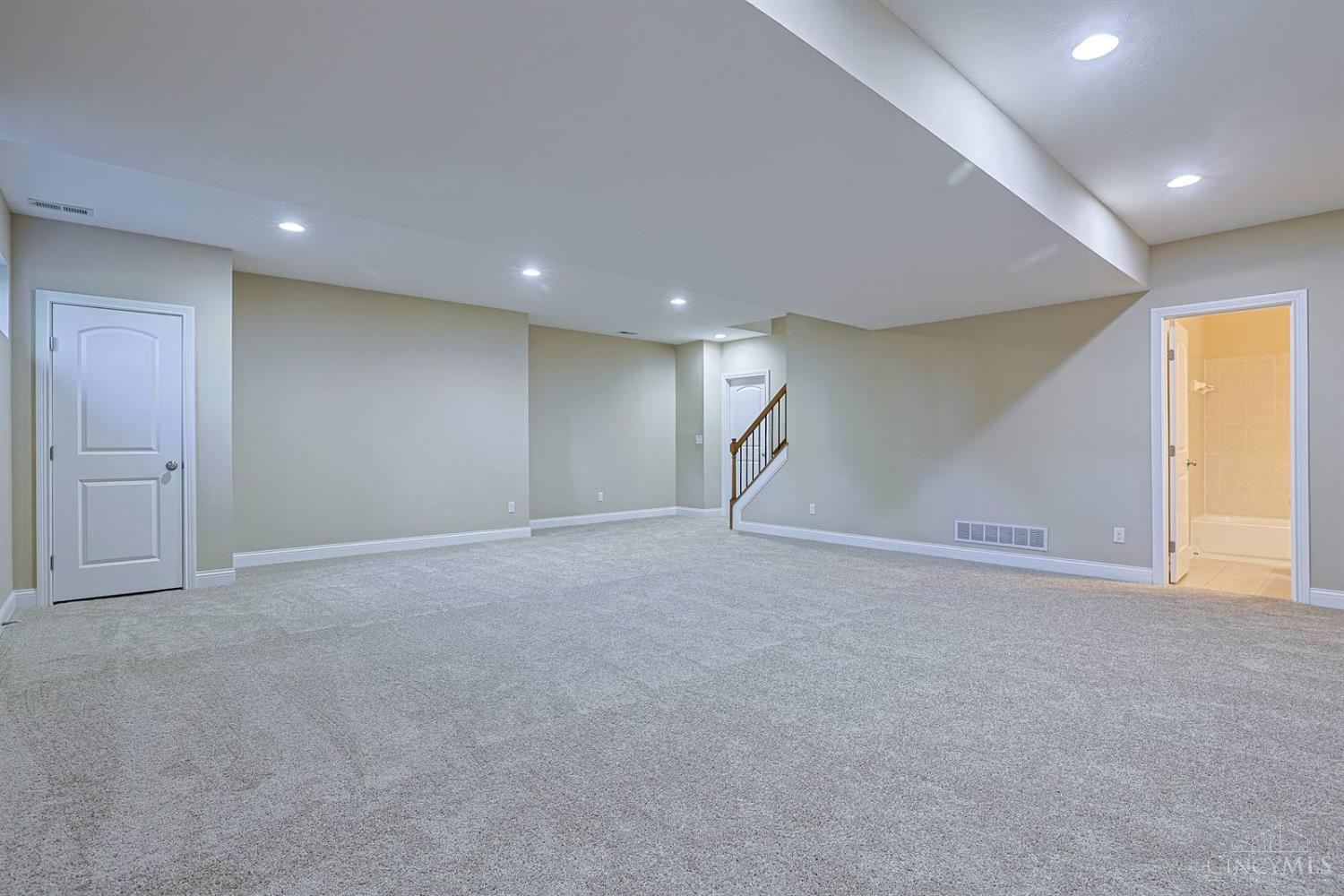5953 Ashlyn Court, Liberty Twp, OH, 45044 — photo 37