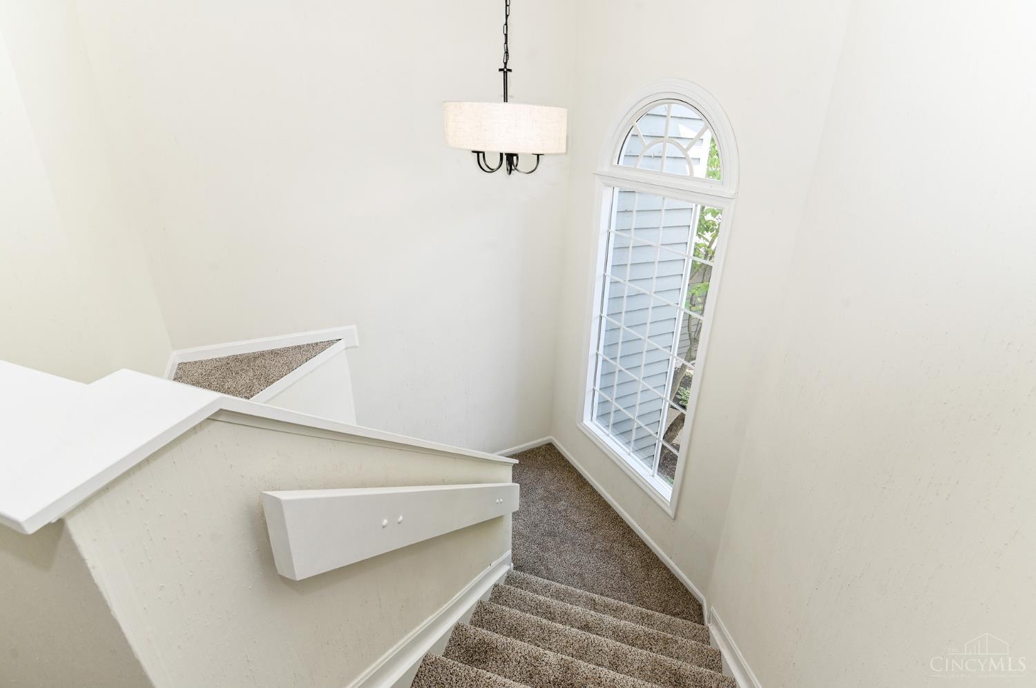 11528 Symmes Gate Lane, Symmes Twp, OH, 45249 — photo 11