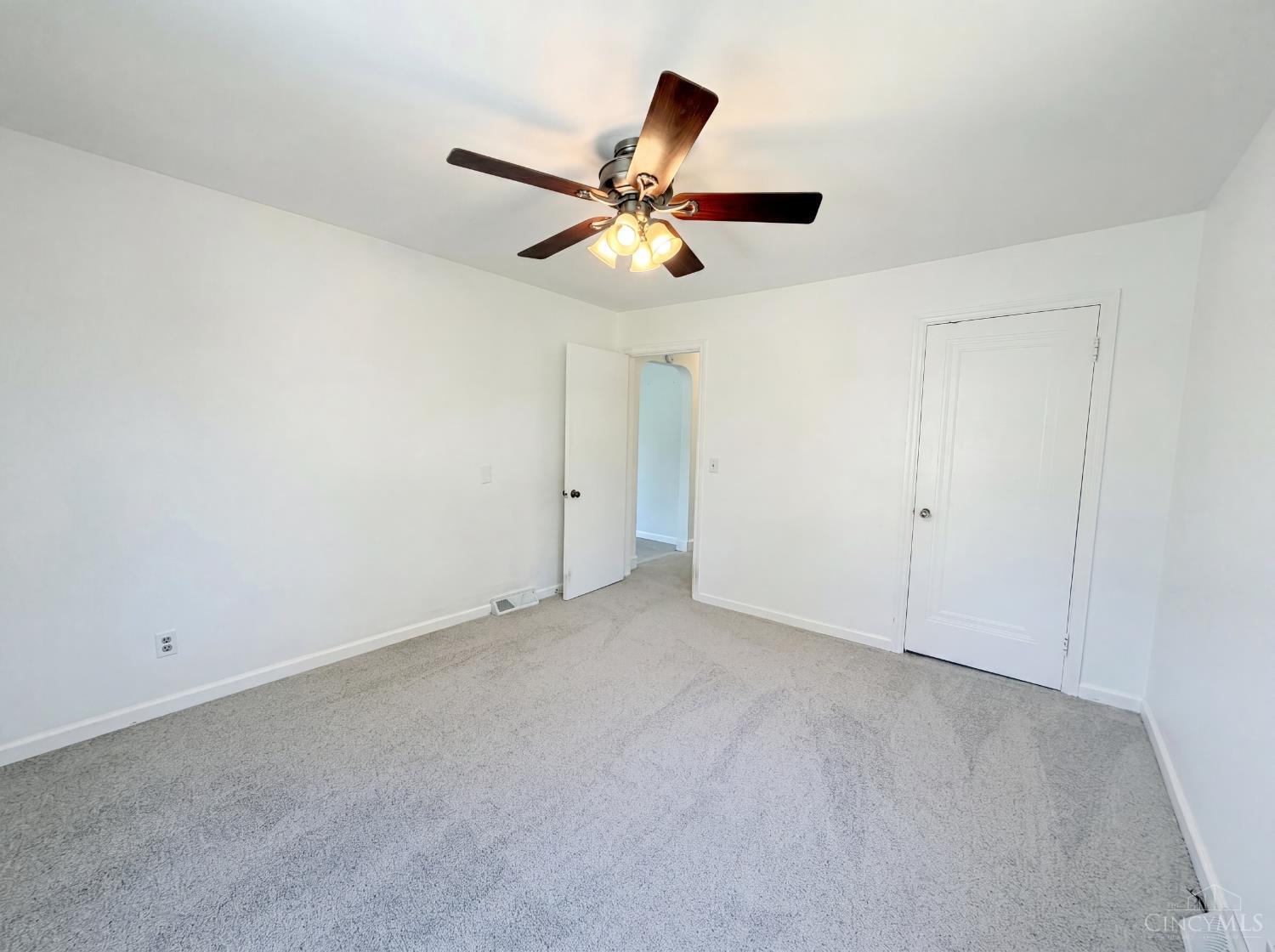 5476 Edalbert Drive, Green Twp, OH, 45239 — photo 12