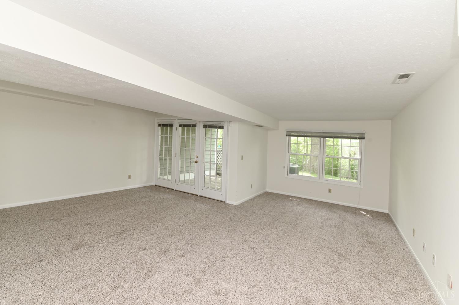 11528 Symmes Gate Lane, Symmes Twp, OH, 45249 — photo 20