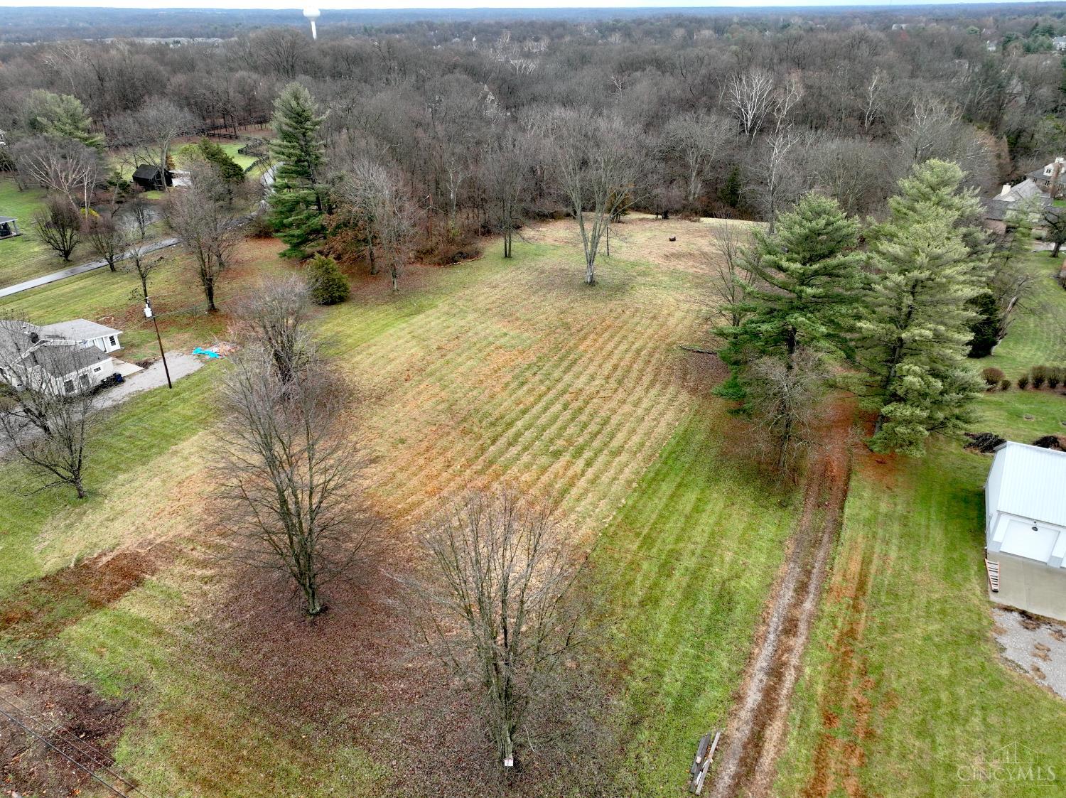 6695 Loveland Miamiville Road #B, Miami Twp, OH, 45140 — photo 3