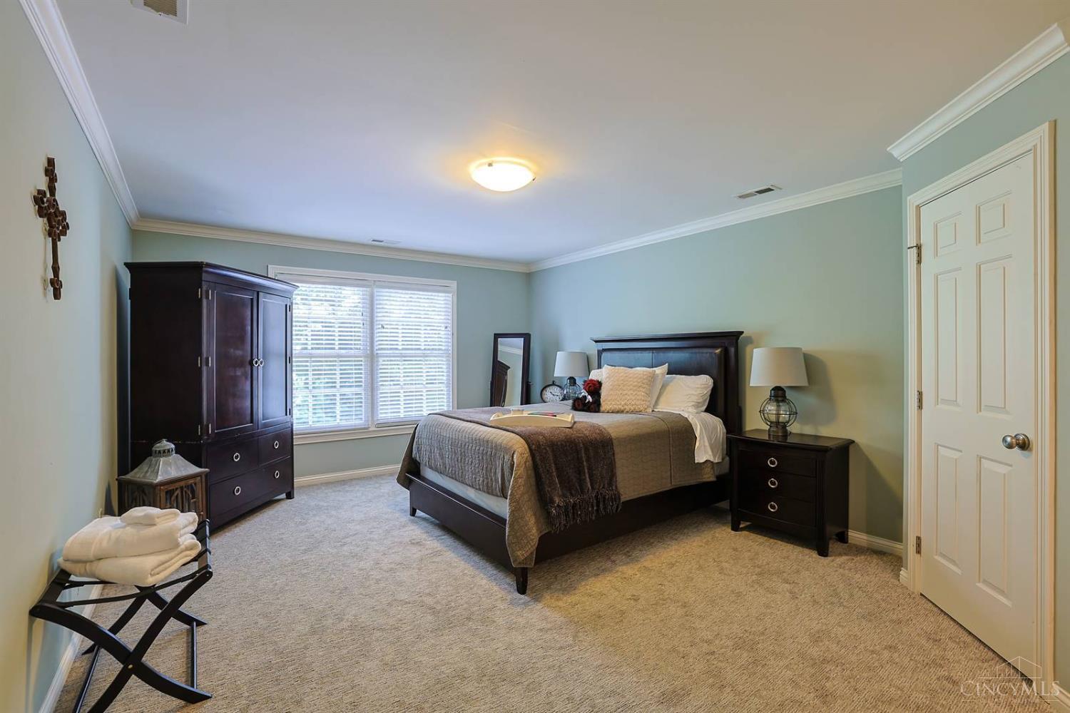 7940 Shawnee Run Road, Indian Hill, OH, 45243 — photo 31