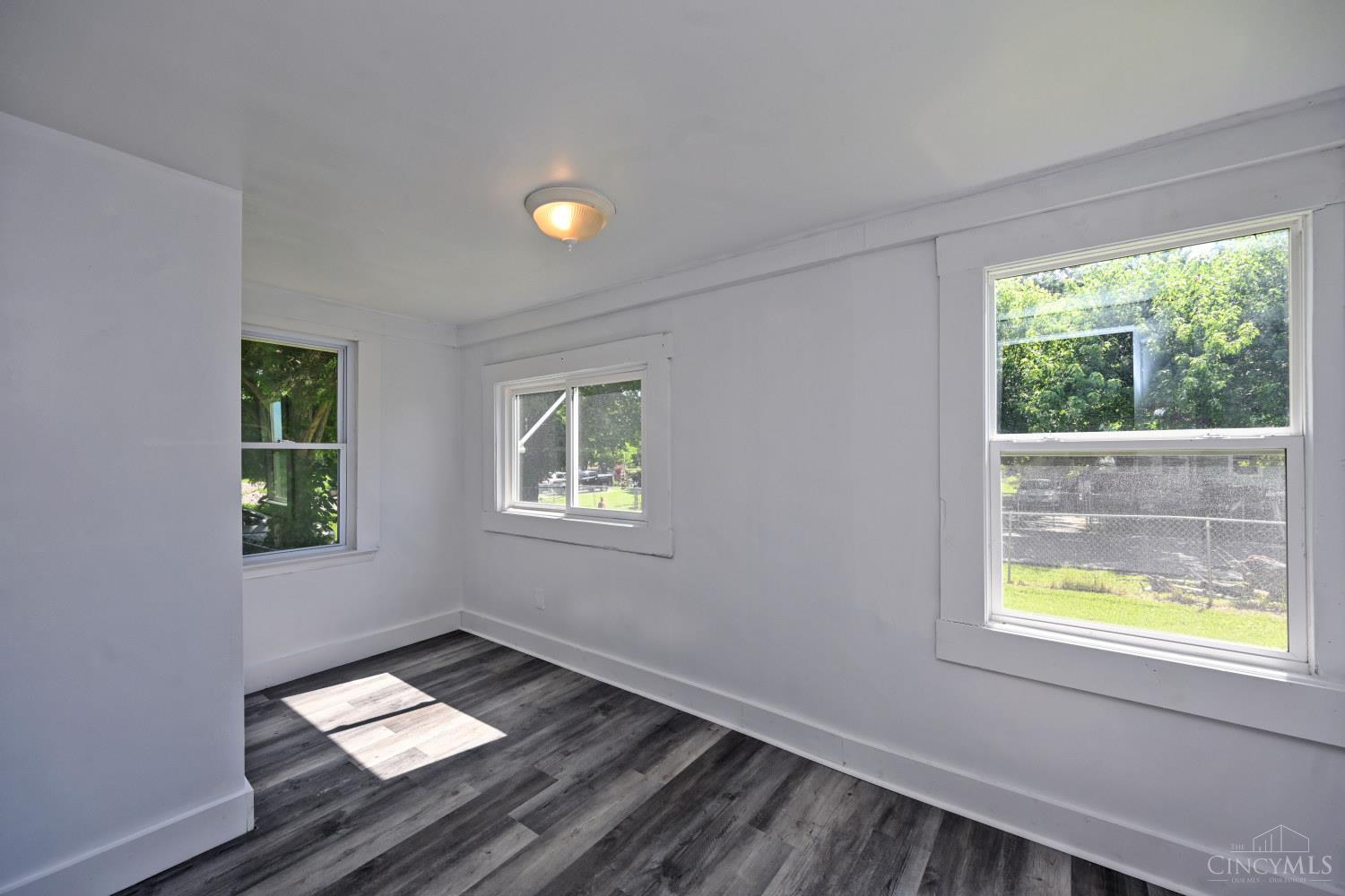 121 West End Avenue, Jefferson Twp, OH, 45417 — photo 28