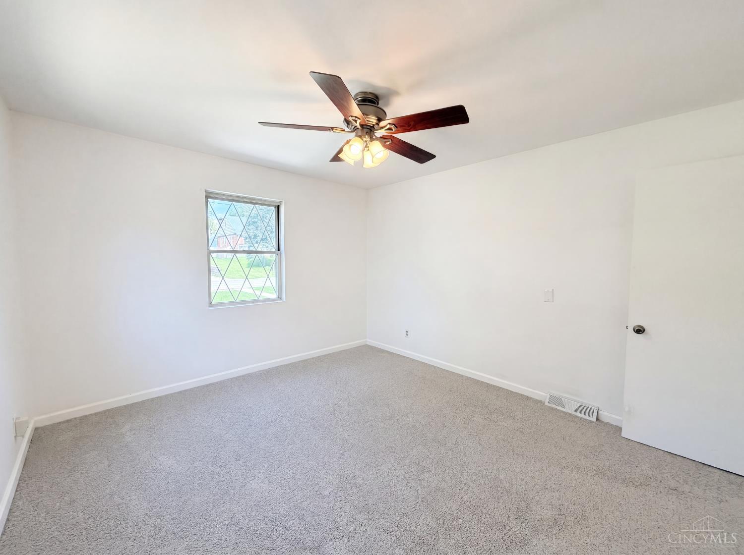 5476 Edalbert Drive, Green Twp, OH, 45239 — photo 13